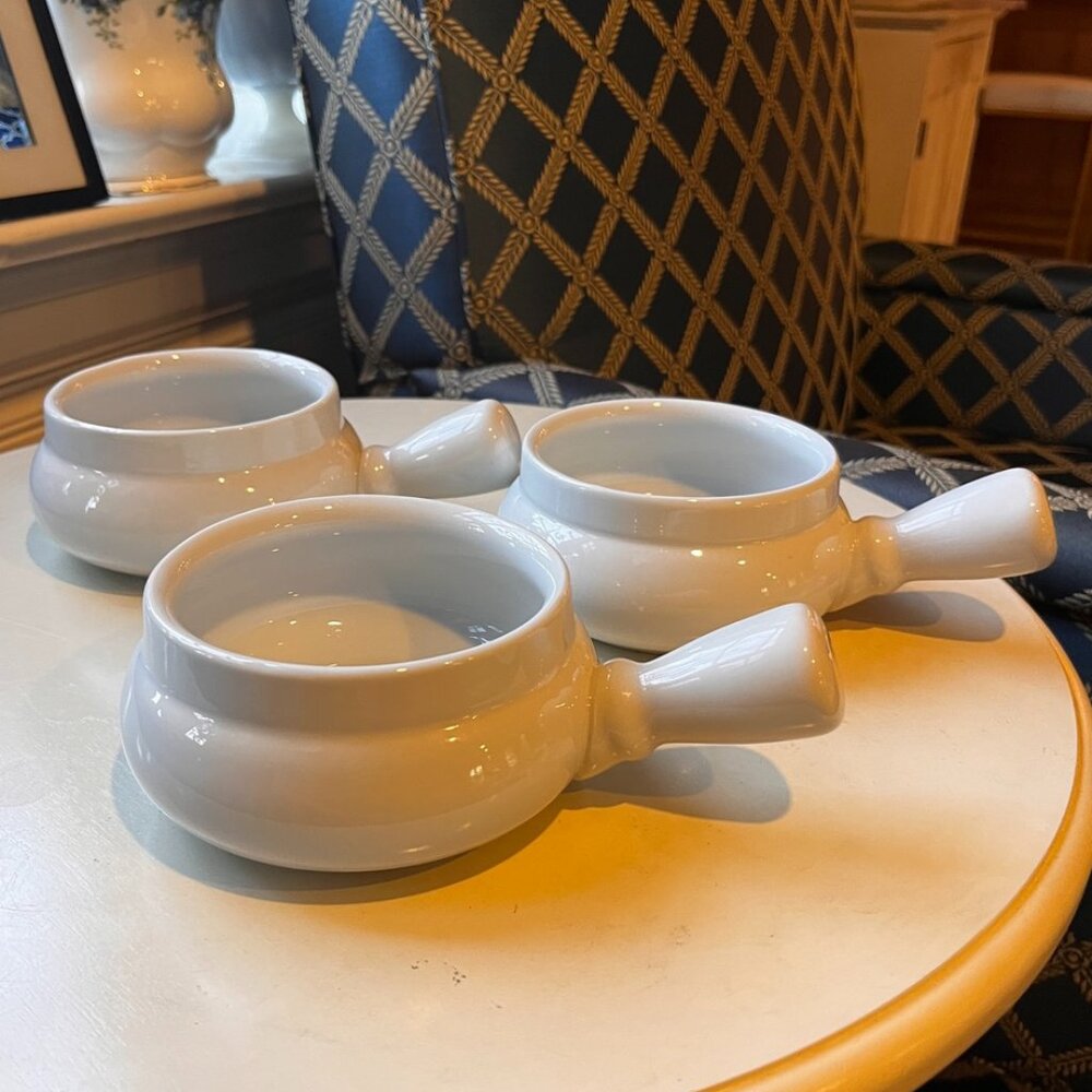 3 Sur La Table Blanc Individual Handled Soup Bowl